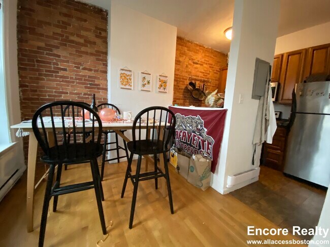 Foto del edificio - 19 Cortes St