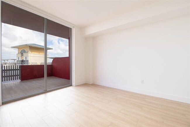 Foto del edificio - 90 NE 32nd St