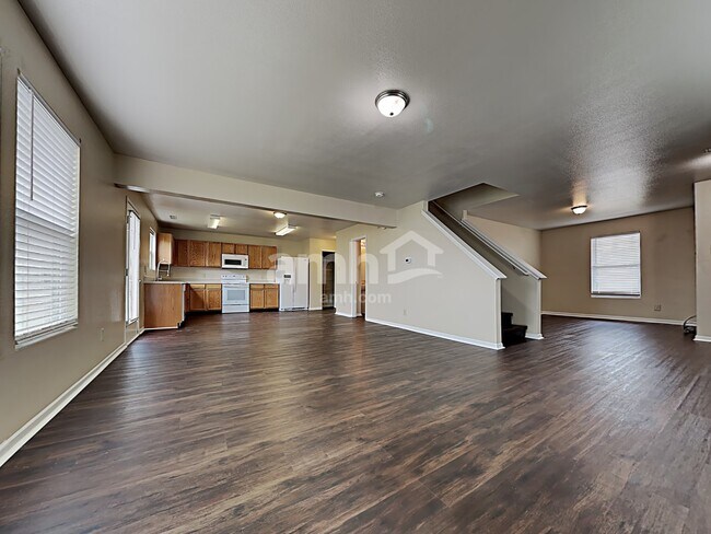 Foto del edificio - 3347 Hemlock St