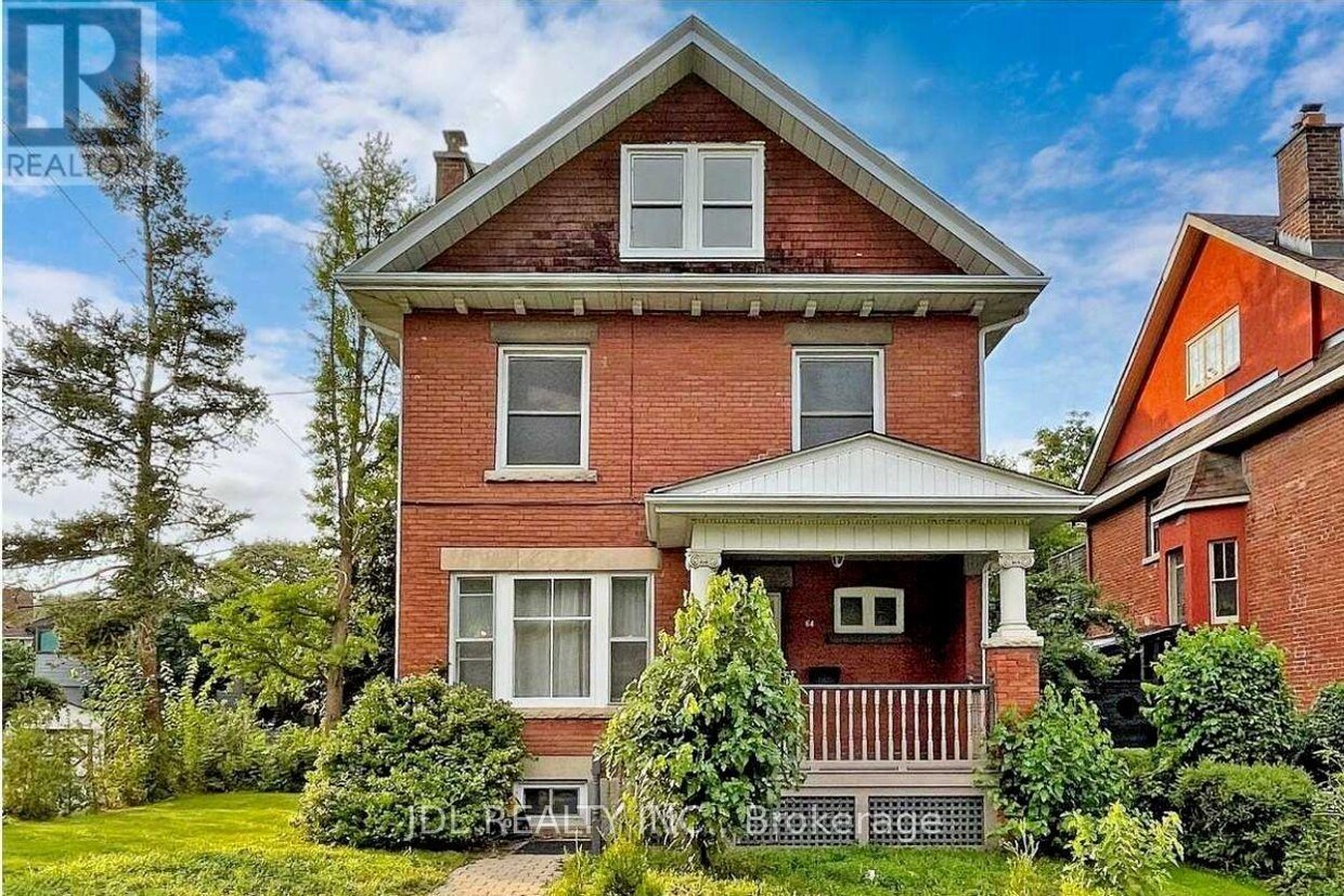 Photo principale - 64 Queens Dr