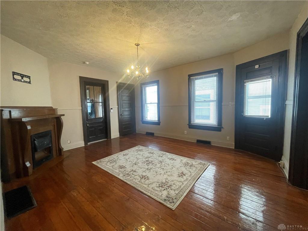 Foto principal - 254 Linden Ave