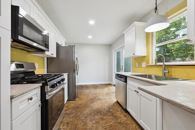 Foto del edificio - 522 Barkley St