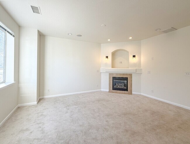 Foto del edificio - 5731 E 127th Pl