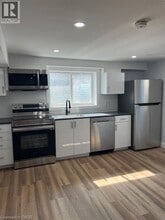 Building Photo - 621 Hagar St