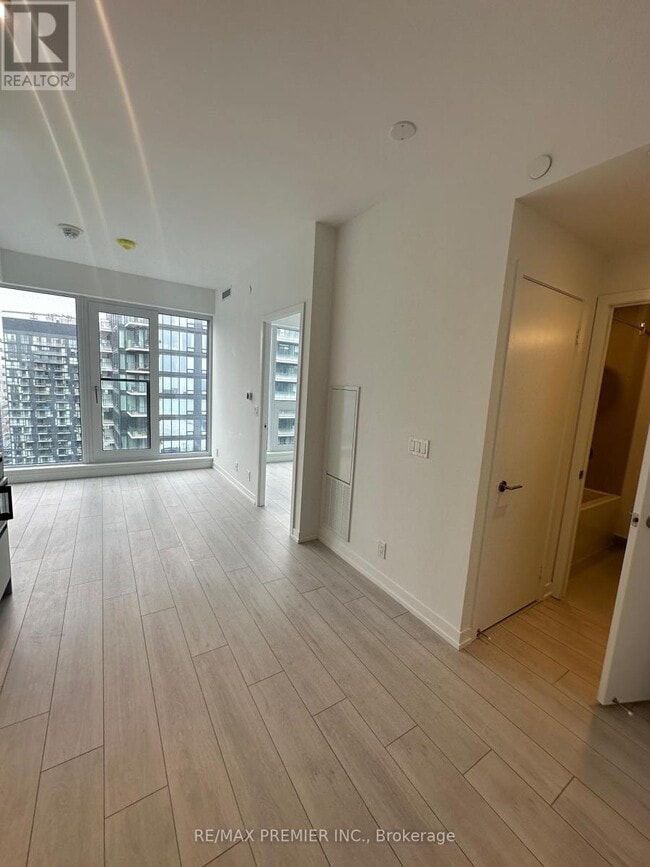 Building Photo - 55 Mercer St