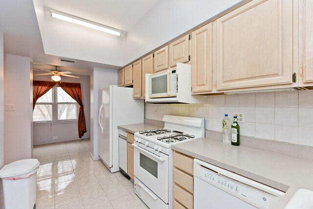 Building Photo - 4018 N Lincoln Ave