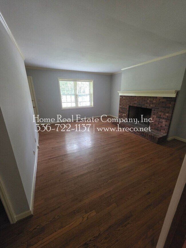 Building Photo - 405 Wiley Ave