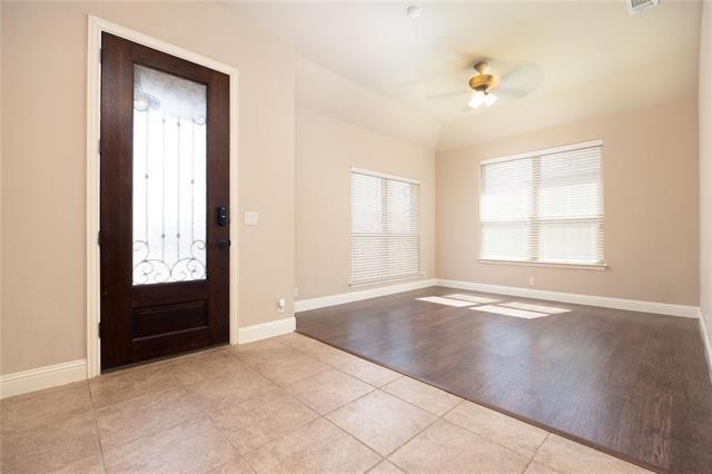 Building Photo - 521 Kelvington Dr