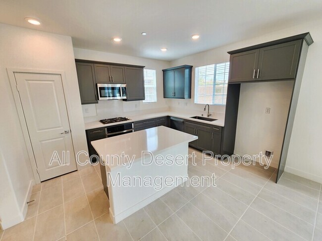 Foto del edificio - 41503 Stanford Rd