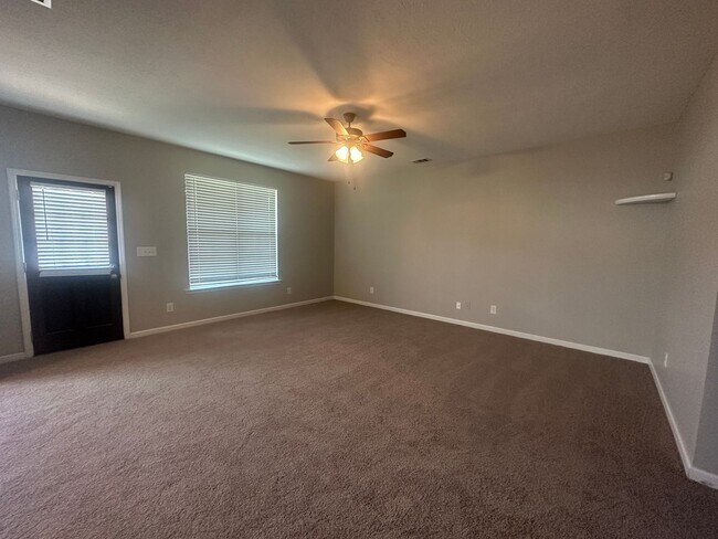 Foto del edificio - Great 3BR, 2.5BA home in Martinez!