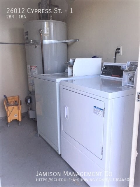 Building Photo - 26012 Cypress St