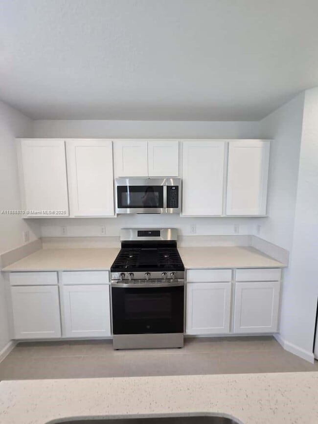 Foto del edificio - 6315 Windwood Wy