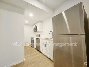 Building Photo - 3439-3169 169 St SW