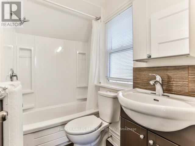 Building Photo - 3 Glencairn Ave