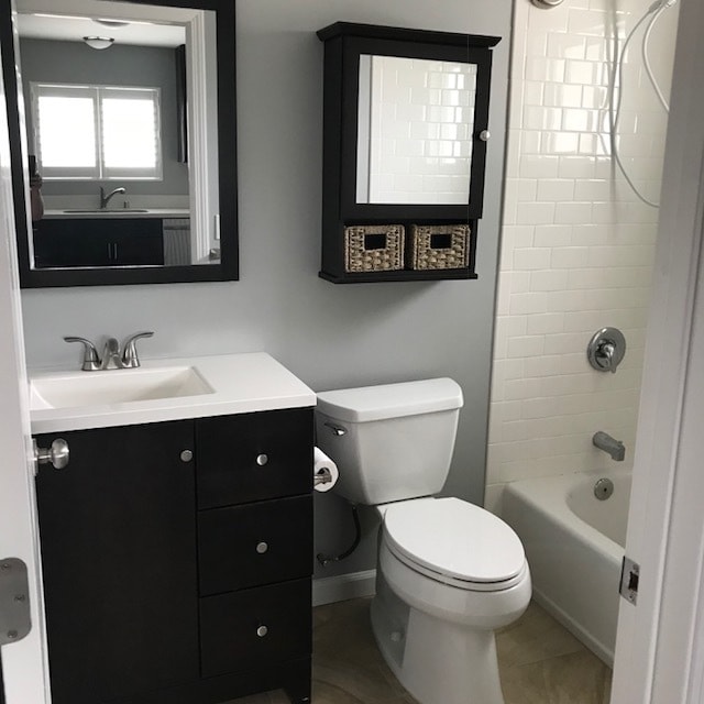 Building Photo - KENSINGTON STUDIO $2200 UTILITIES INCLUDED