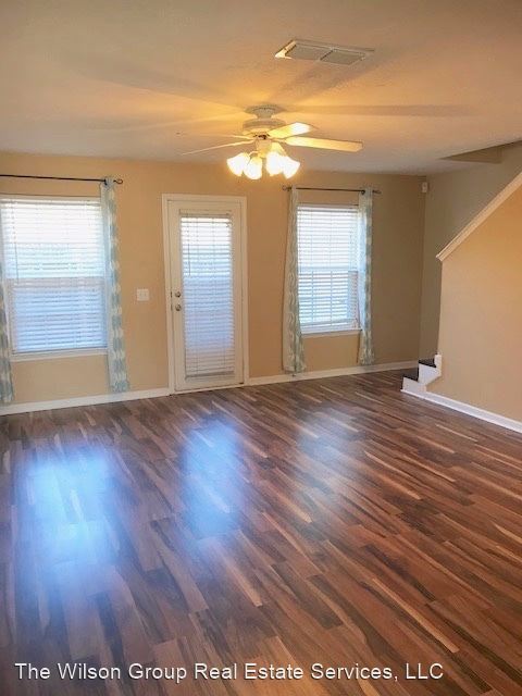 Building Photo - 2 br, 2.5 bath House - 123 Wolverine Ct