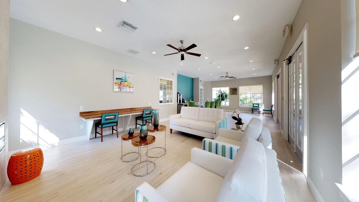Photo - The Lakes at Deerfield Apartments