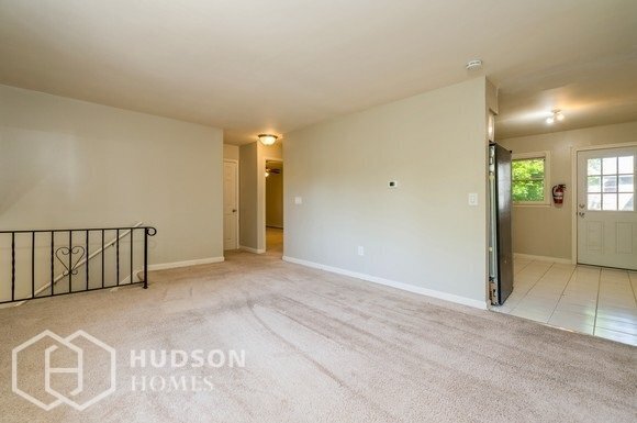 Building Photo - NOW AVAILABLE! - 102 N BARRY DRIVE, HIGHLA...