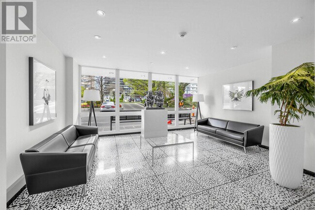 Photo du bâtiment - 561 Avenue Rd