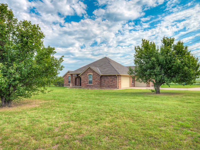Building Photo - 4011 Terrace Hills Ct