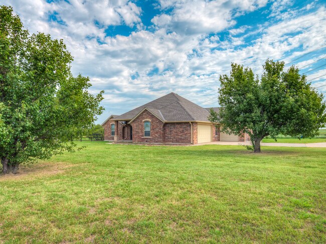 Foto del edificio - 4011 Terrace Hills Ct