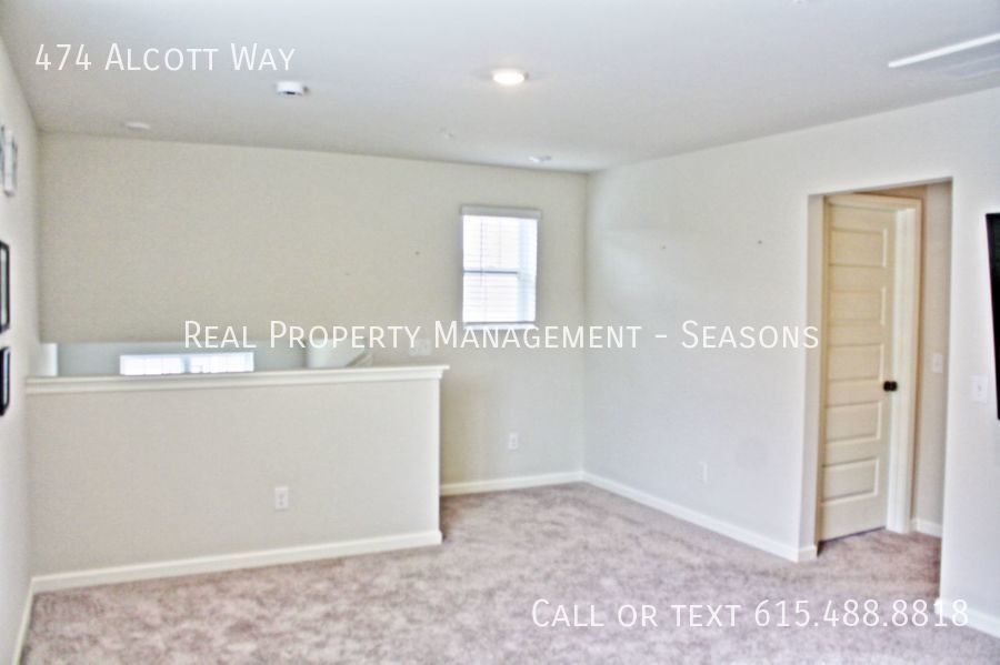 Foto del edificio - Beautiful 3 Bedroom, 2.5 Bath Townhome in ...