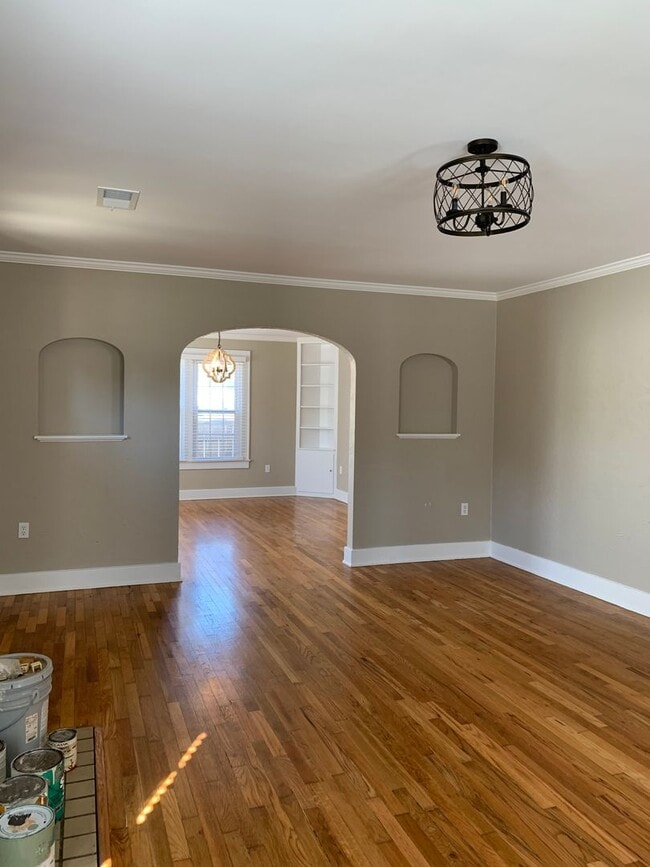 Foto del edificio - Downtown Jonesboro! 3 Bed 2 Bath