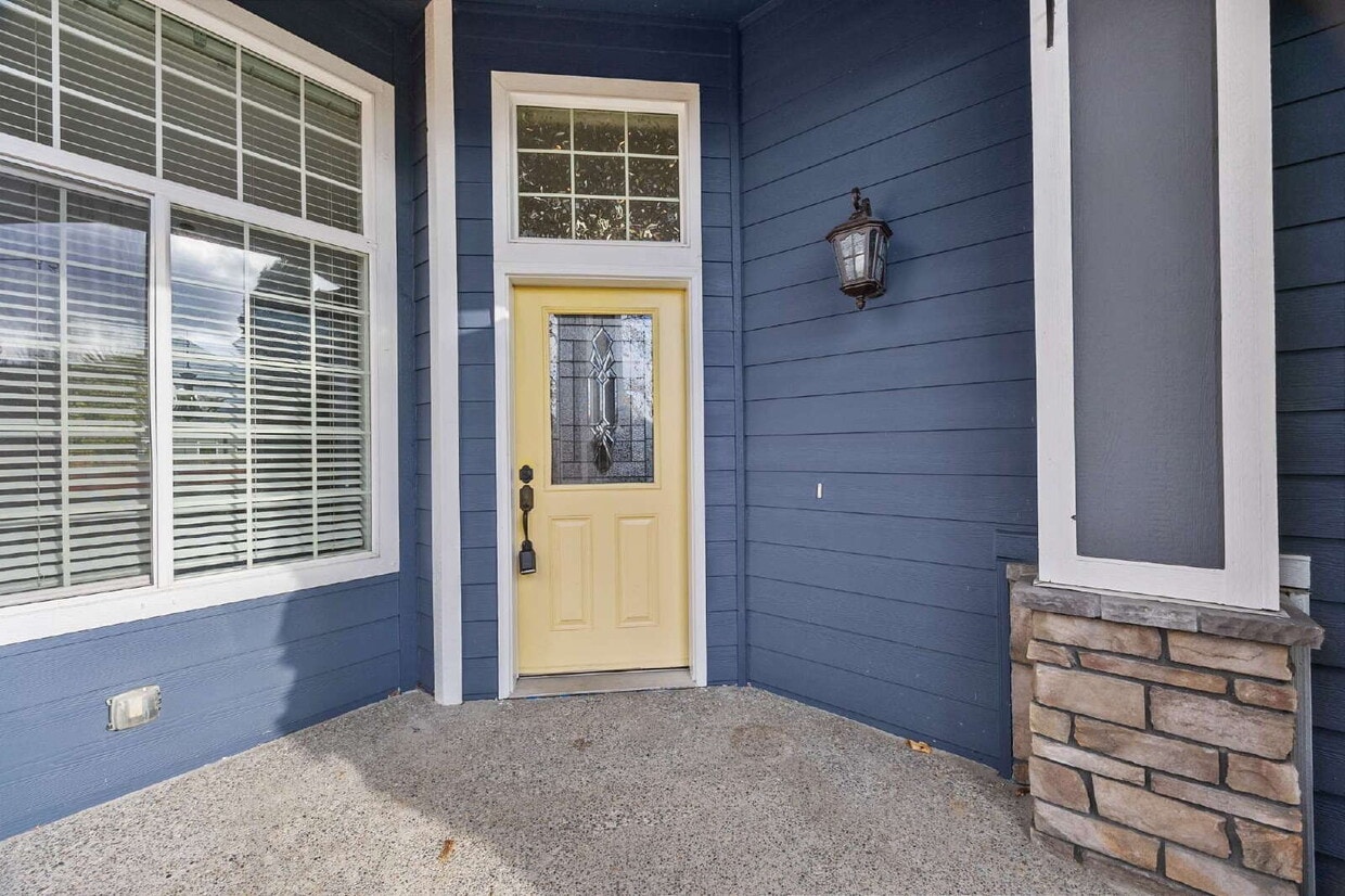 Primary Photo - This beautiful light filled home offers 4-bedroom, 2.5-bathroom, 2-story home is 2,030 square fee...