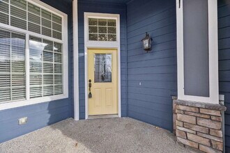 Building Photo - 11044 SE 304th Pl