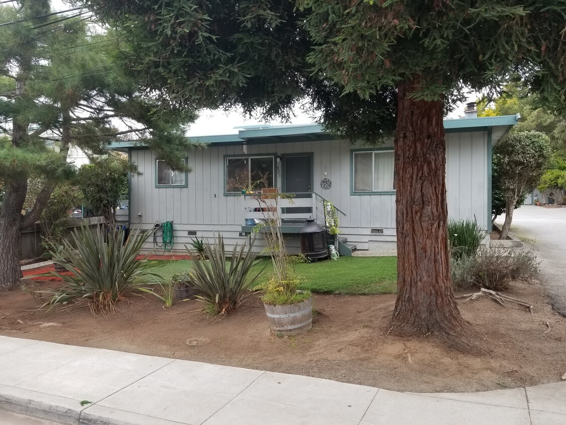 821 Corcoran Ave, Santa Cruz, CA 95062 House Rental in Santa Cruz, CA