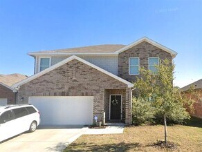 Building Photo - 2909 Aspen Dr