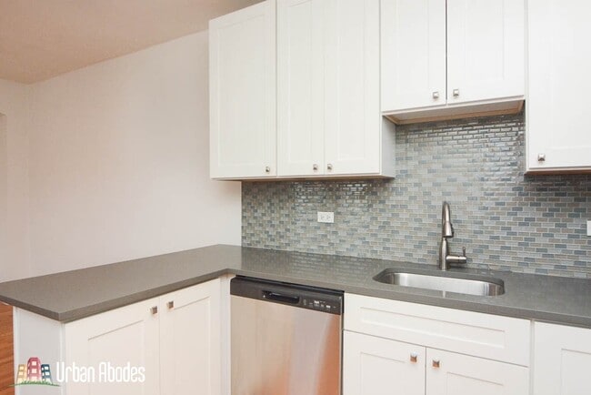 Foto del edificio - 2832 W Palmer St
