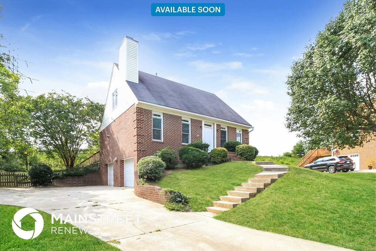 Primary Photo - 224 Bradford Pl Ln