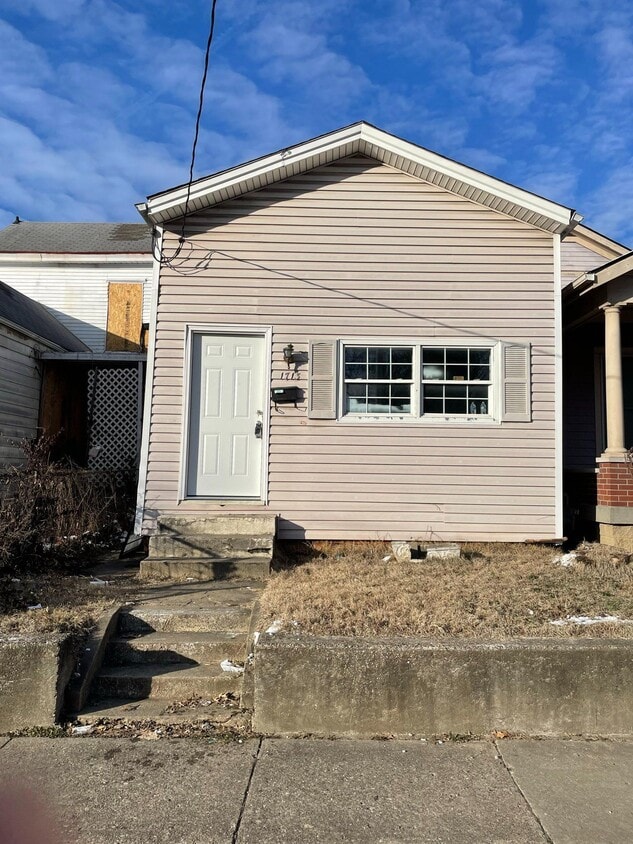 Foto principal - 1713 W Oak St