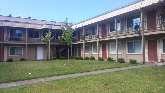 Building Photo - 5109 NE Killingsworth St
