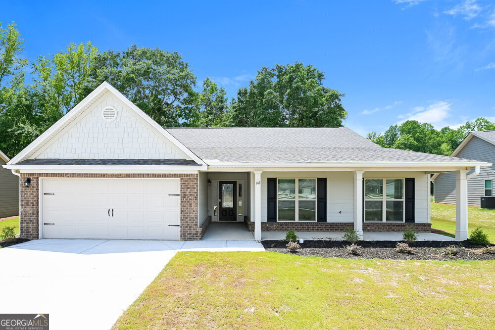 Primary Photo - 142 Heartland Cir