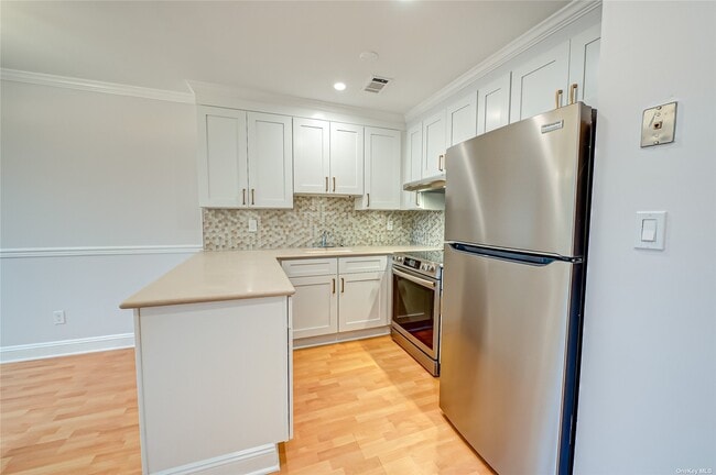 Building Photo - 66 Whalers Cove Dr