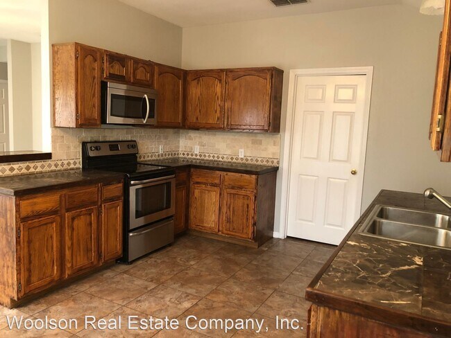 Building Photo - 3 br, 2 bath House - 506 Bridle Ln