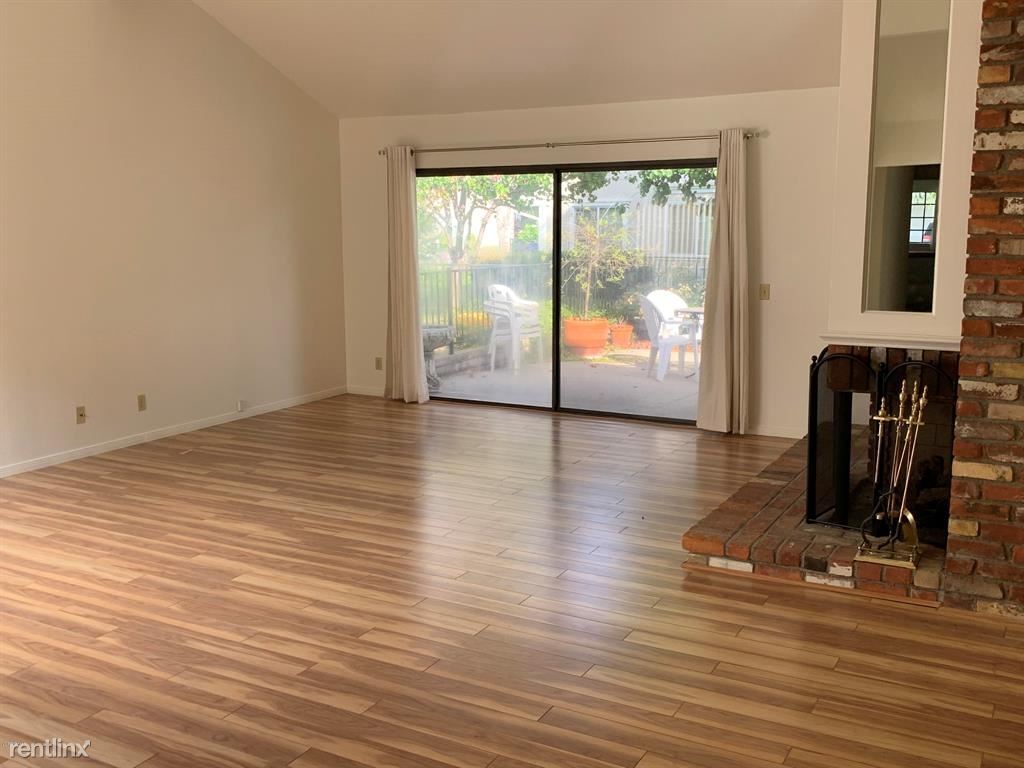 Primary Photo - 3 br, 2 bath House - 1125 Stoneybrook Ln 1