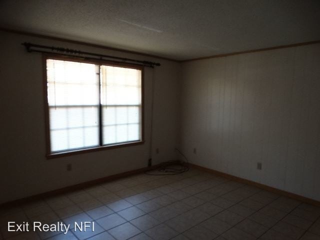 Building Photo - 2 br, 1 bath House - 1461 East Johnson Avenue