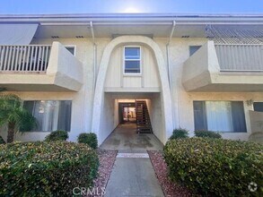 Building Photo - 4565 Ramona Ave