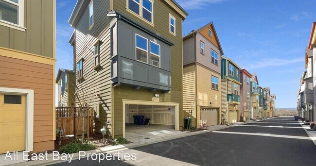Building Photo - 4 br, 4 bath House - 1958 John Muir Pkwy