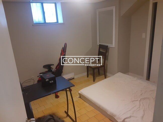 Foto del edificio - 42 Lomasney Wy