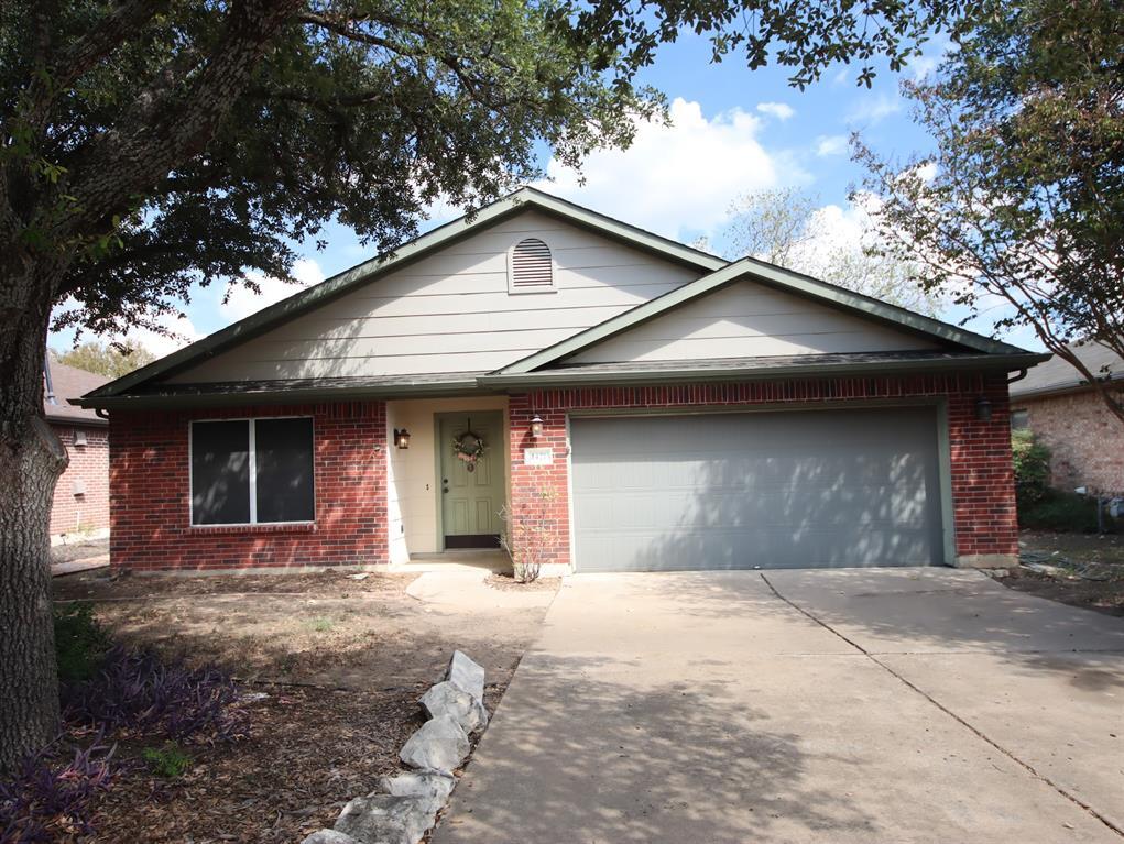 Foto principal - 1421 Nandina Dr