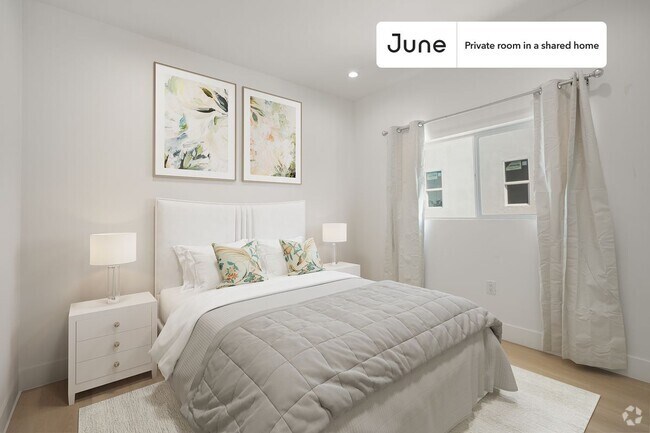 Building Photo - Private bedroom in 5 bed/4 bath Home