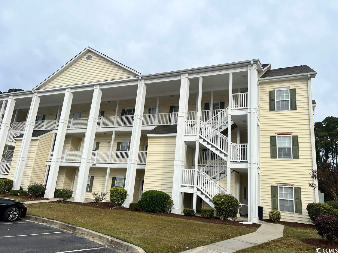5840 Longwood Dr, Murrells Inlet, SC 29576 Condo for Rent in Murrells