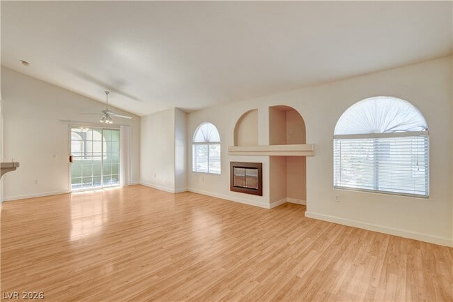 Building Photo - 7950 W Flamingo Rd