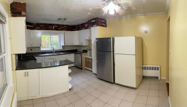 Building Photo - 194 Rumsey Rd