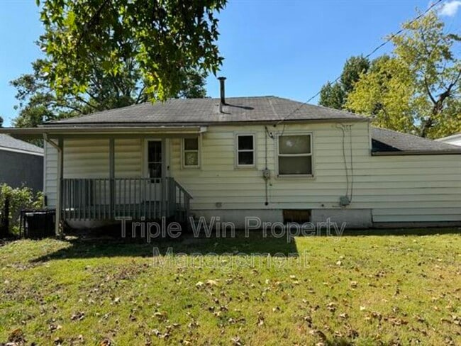 Building Photo - 7417 Pleaseway Dr