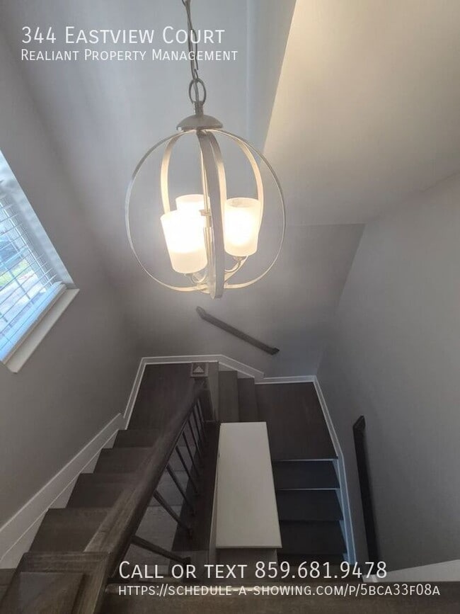 Photo - 344 Eastview Ct House